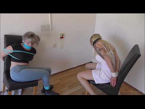 ❤️ Priklausomas / surištas ir sučiauptas / nelaimės ištikta mergina Super seksas prie mūsų